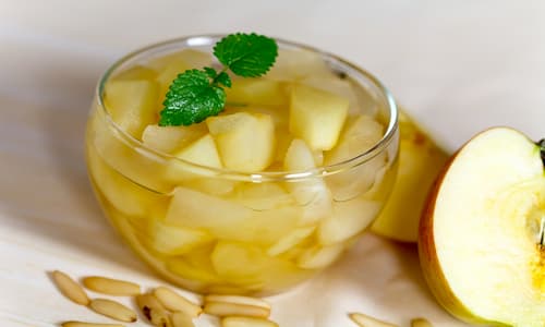 کمپوت سیب خانگی